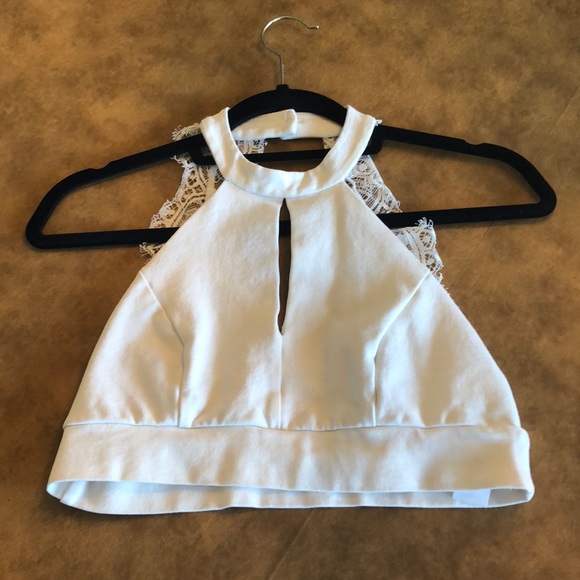 Crop top - Picture 1 of 2